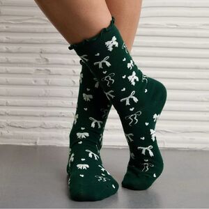 AE OS Deep Forest Green White Bows Ruffle Crew Christmas Holiday Socks